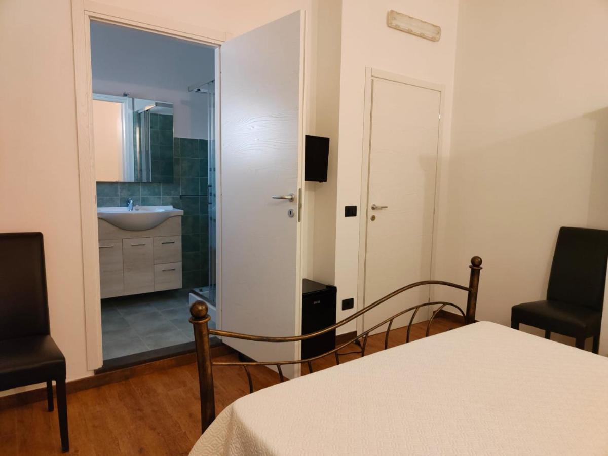 Casa Janas Affittacamere Bed & Breakfast Piscinas Bagian luar foto